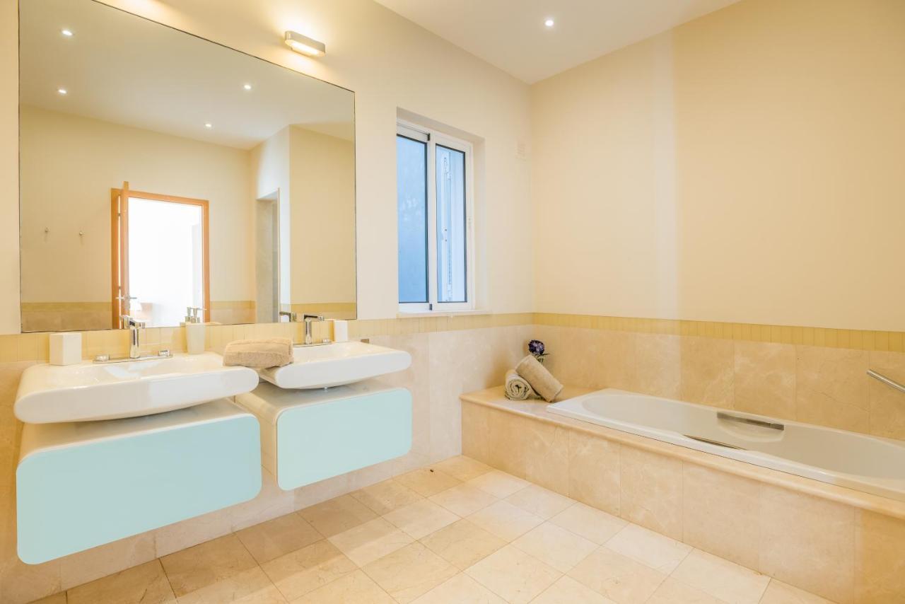 Villa La Terrasse Palheiro Village With Private Pool By Hr Madeira Funchal  Exterior foto